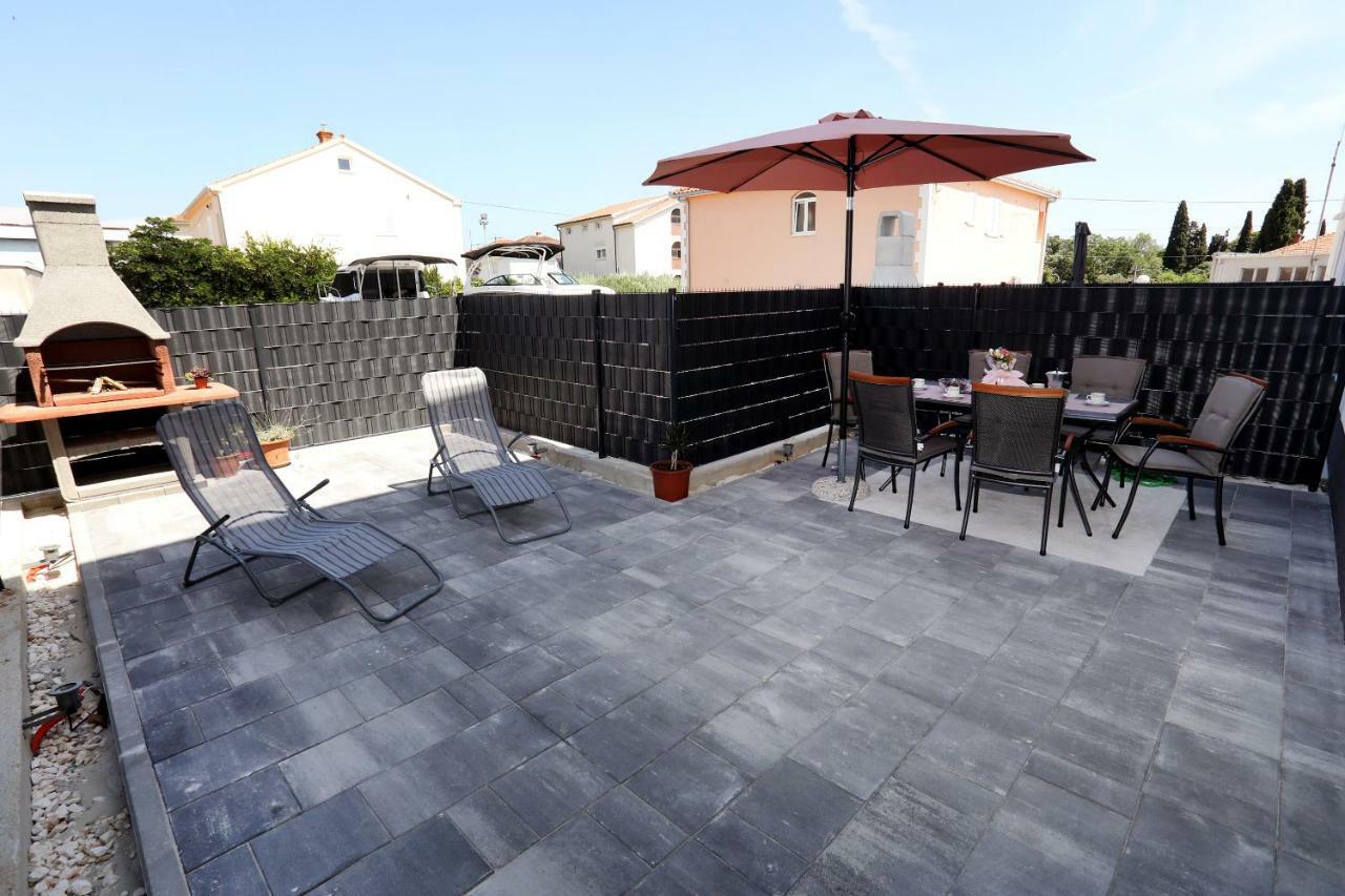 Apartment Little Marijeta Trogir Exteriör bild